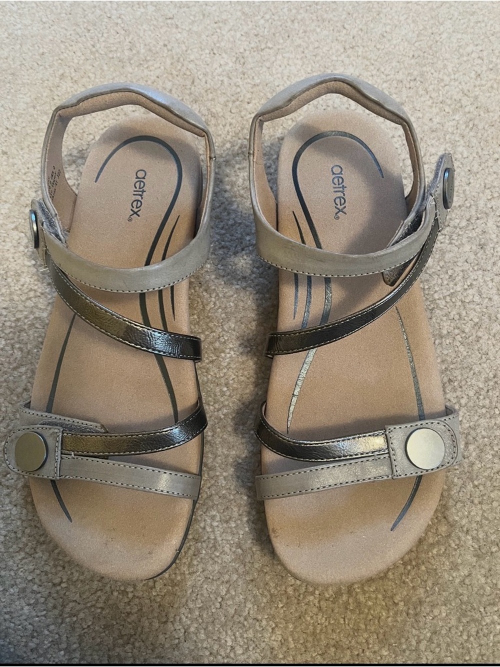 Aetrex Jess Orthotic Sandals Size 10 Taupe Leather Comfort Great Condition